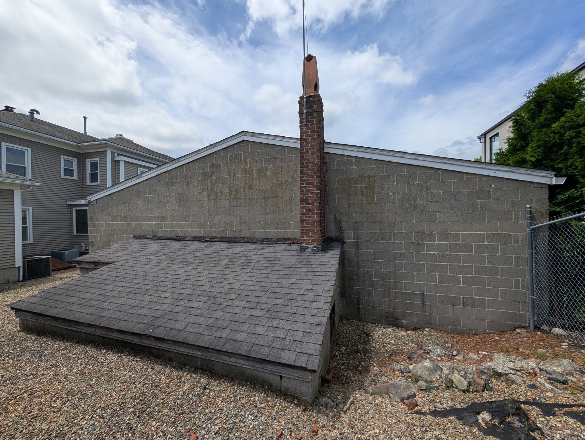 142 W Boylston Dr Property Photo 27