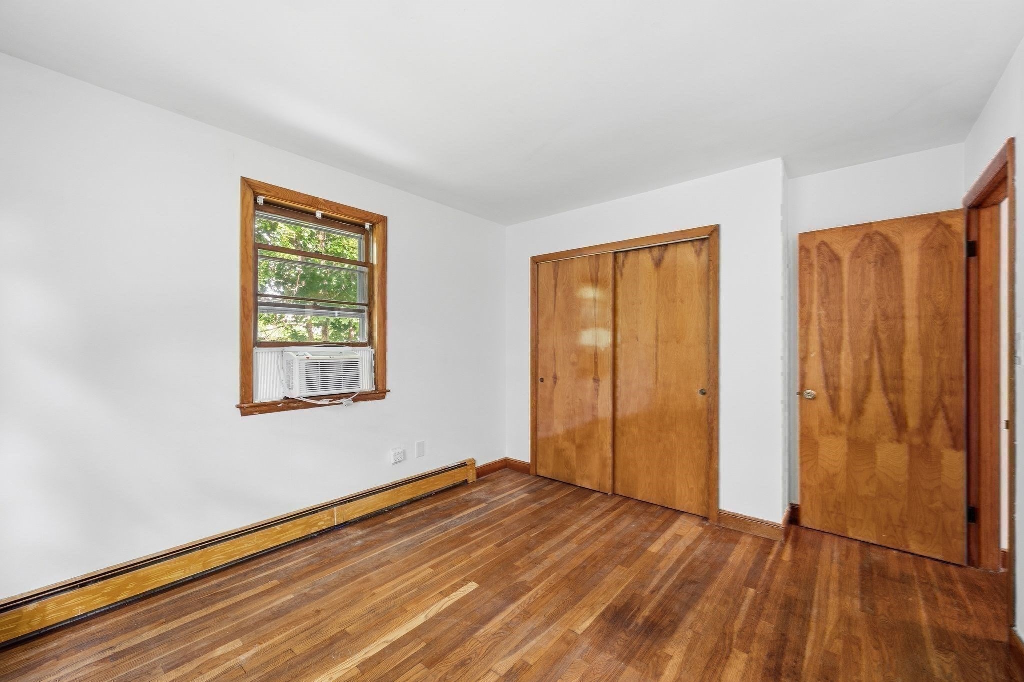 84 Oak Street Property Photo 14