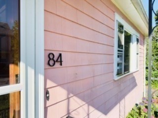 84 Oak Street Property Photo 34