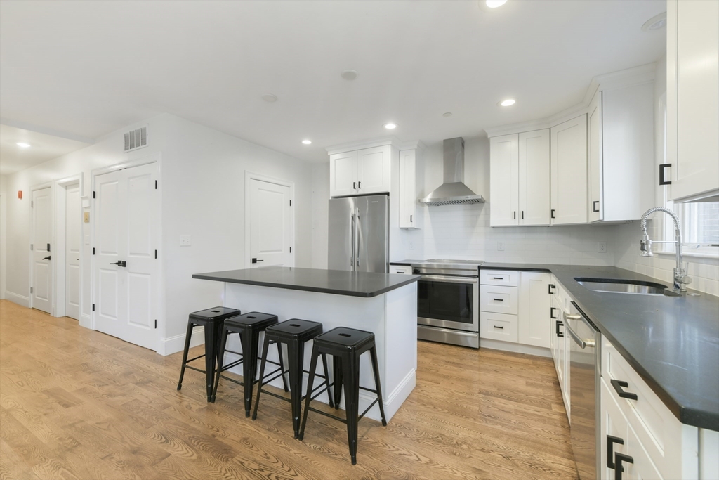14 Cordis # 2 Property Photo 3