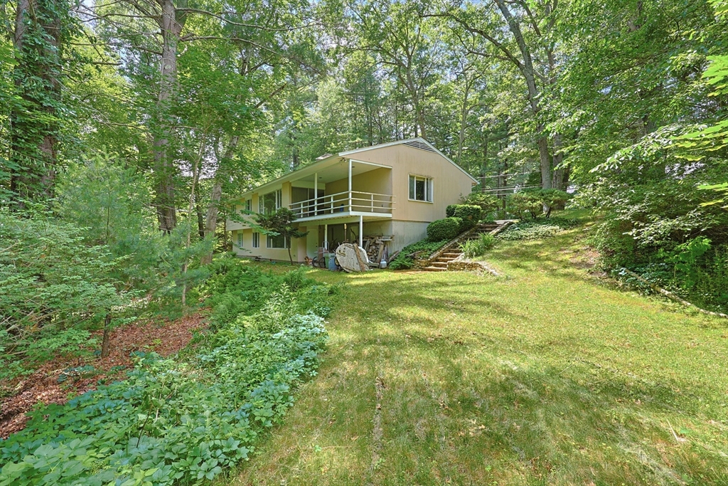 37 Oxbow Rd Property Photo 3