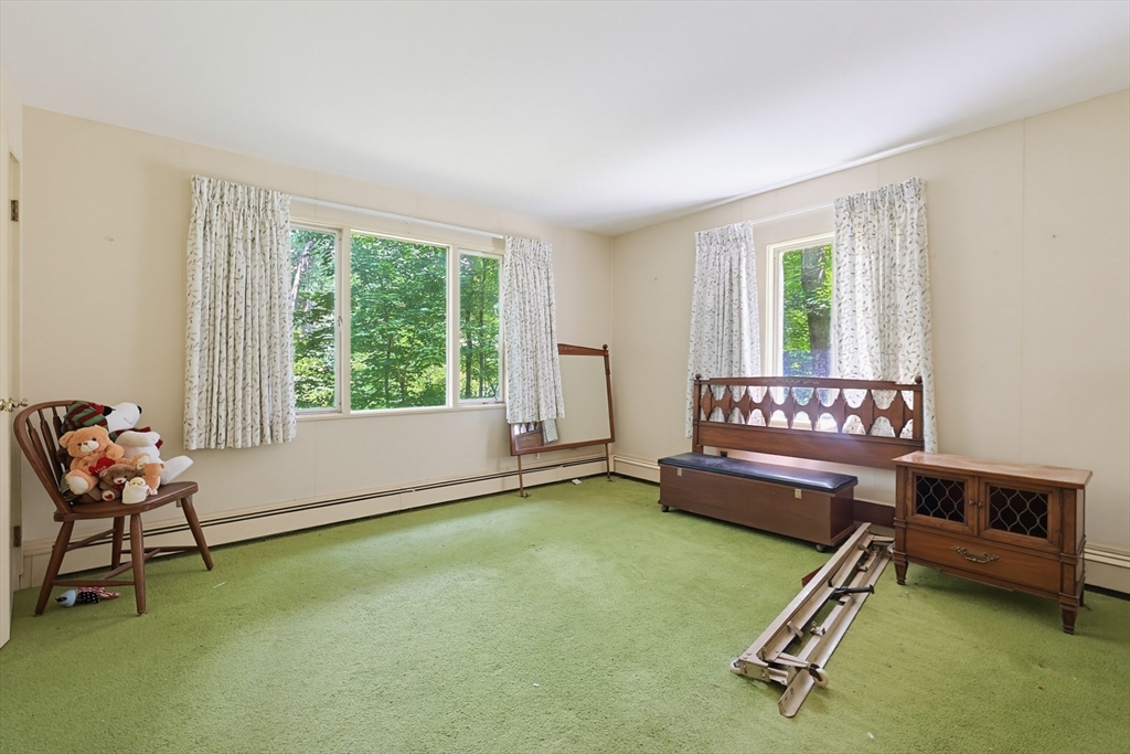 37 Oxbow Rd Property Photo 13