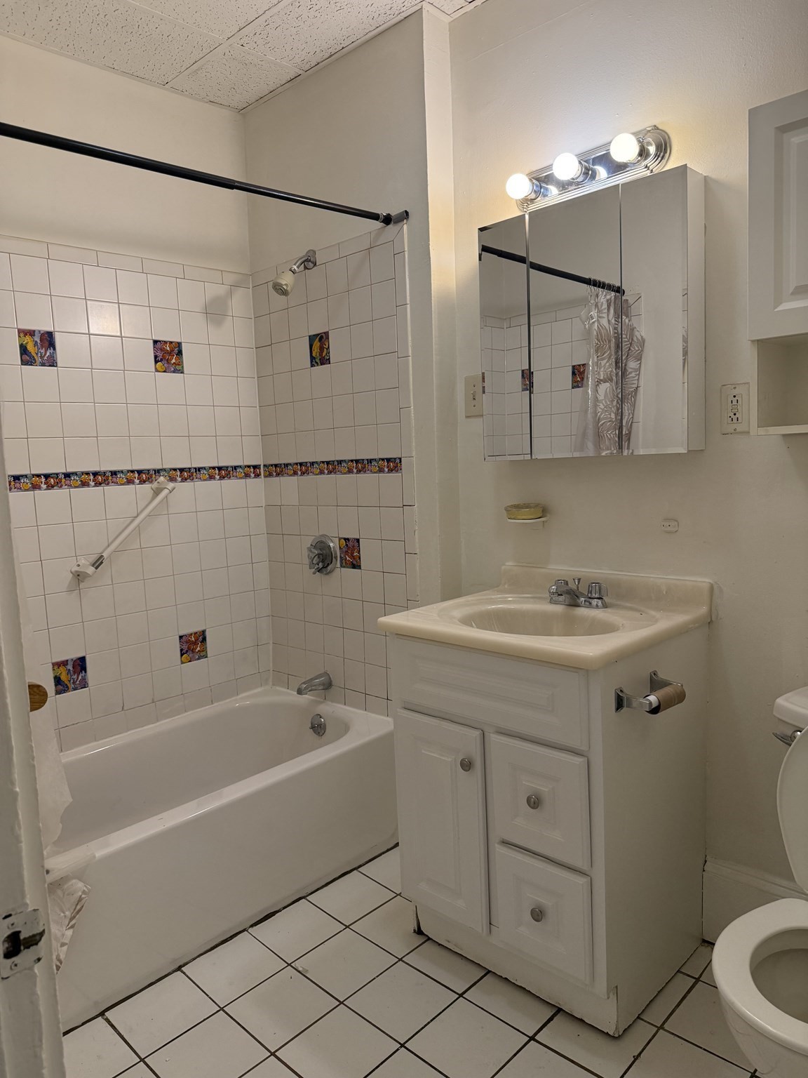 171 Dudley St # 2 Property Photo 9