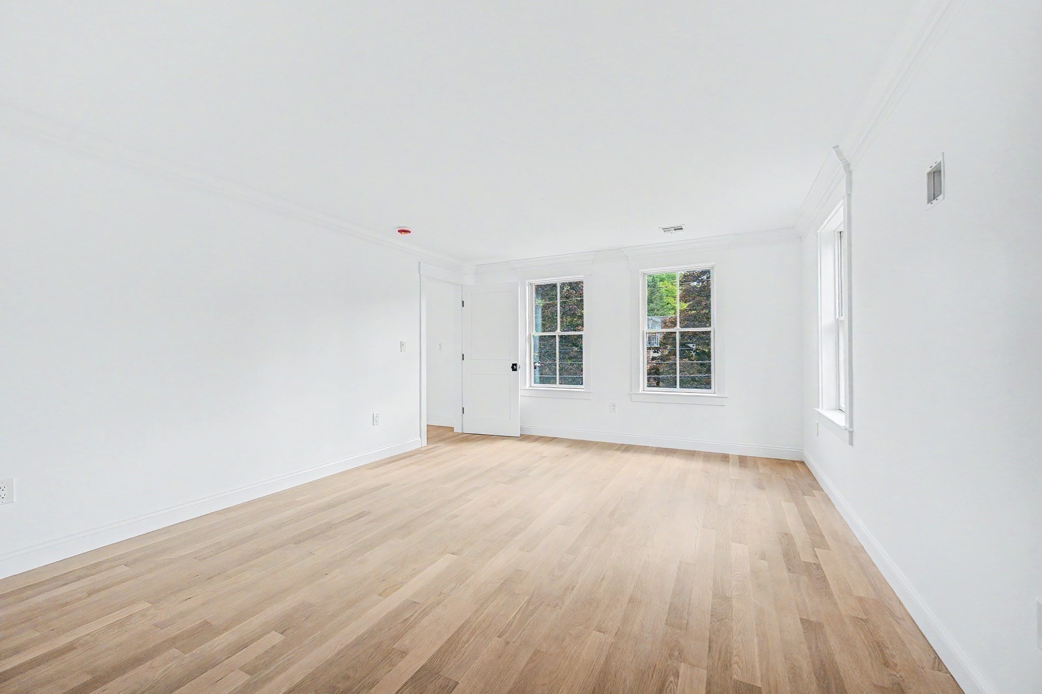 27 Ash St Property Photo 35