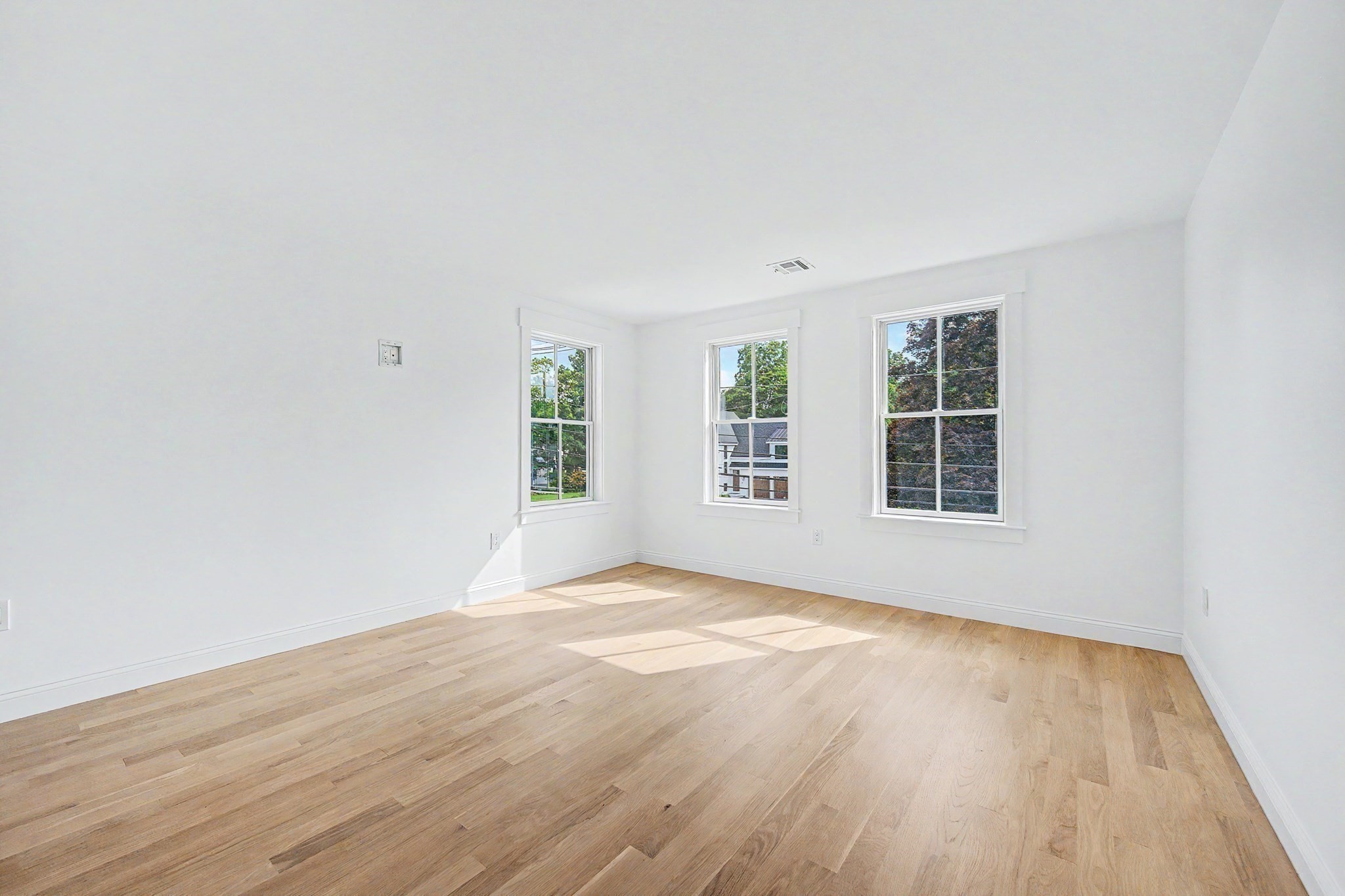 27 Ash St Property Photo 39