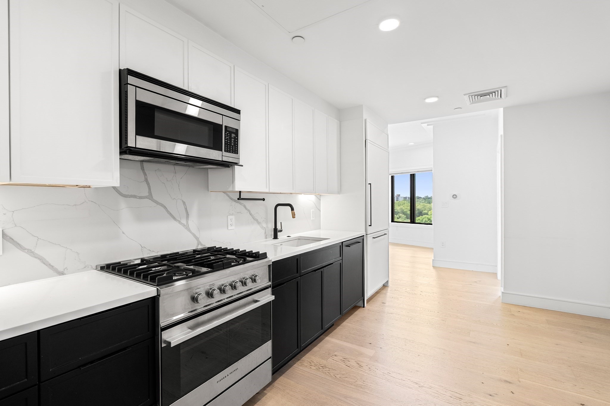 50 Leo M Birmingham # 503 Property Photo 3