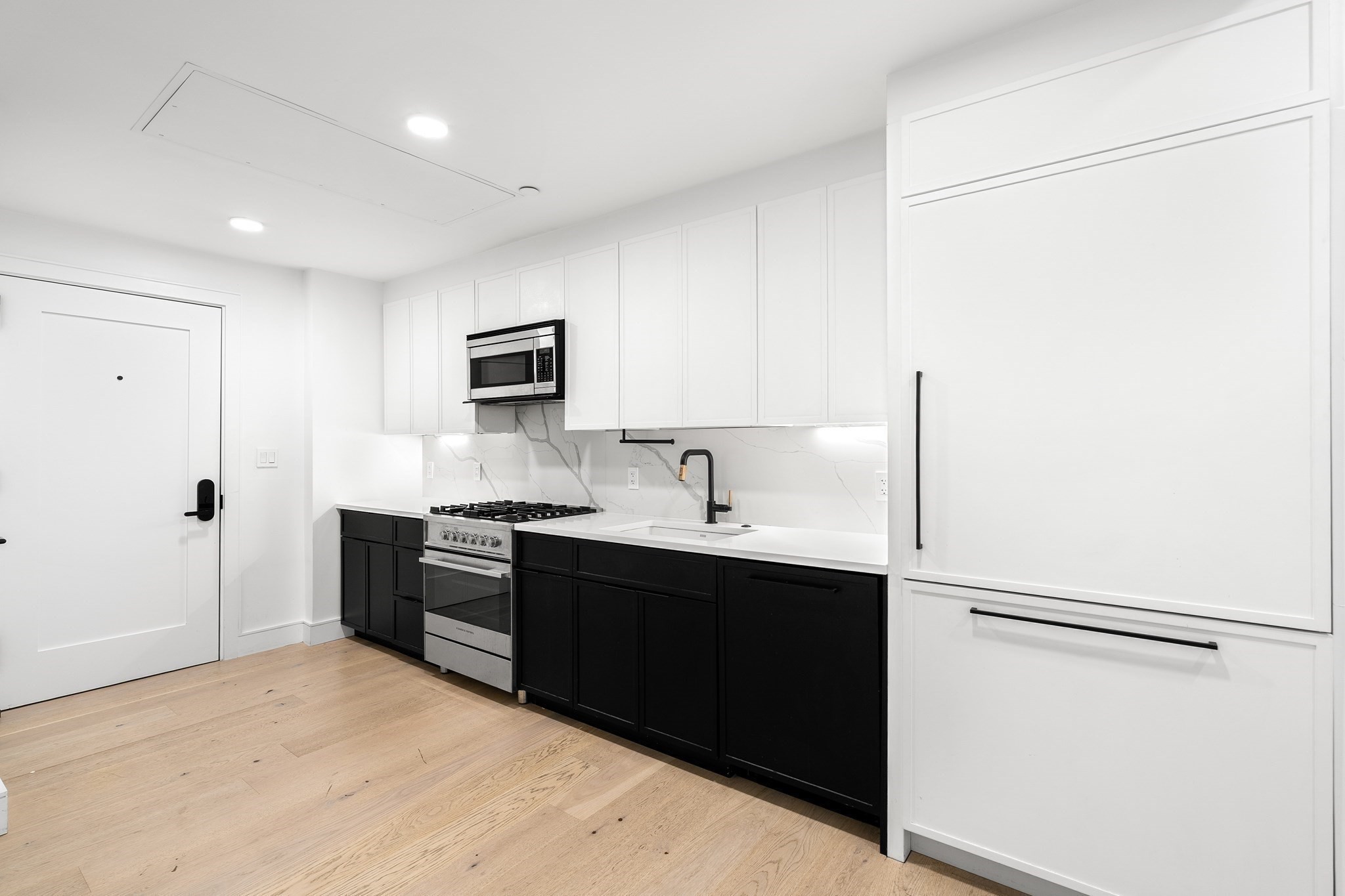 50 Leo M Birmingham # 503 Property Photo 5