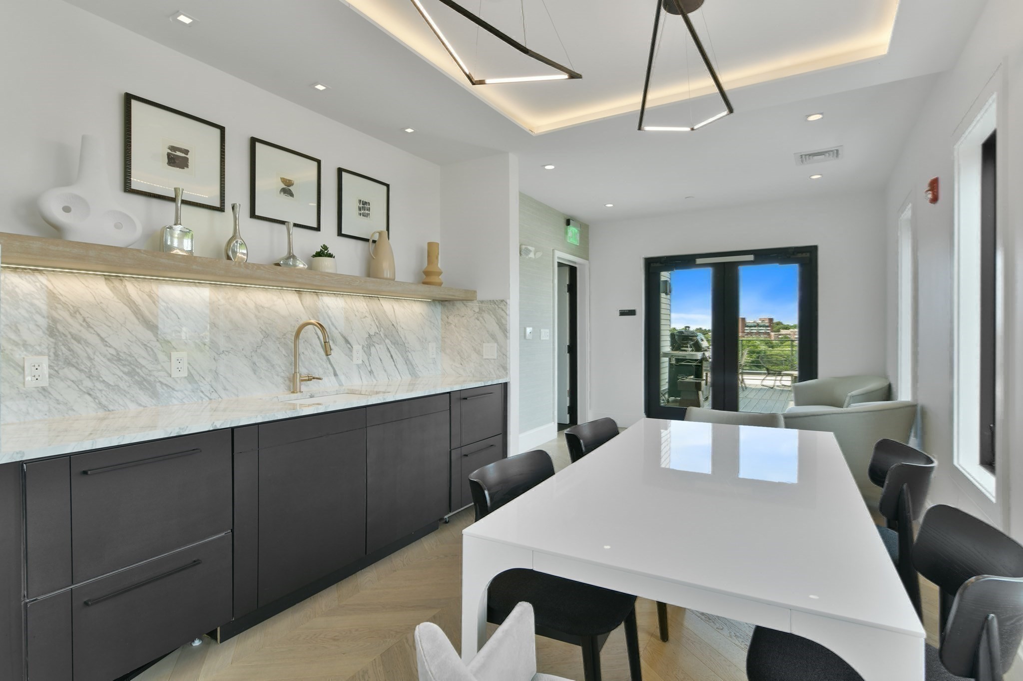 50 Leo M Birmingham # 503 Property Photo 25