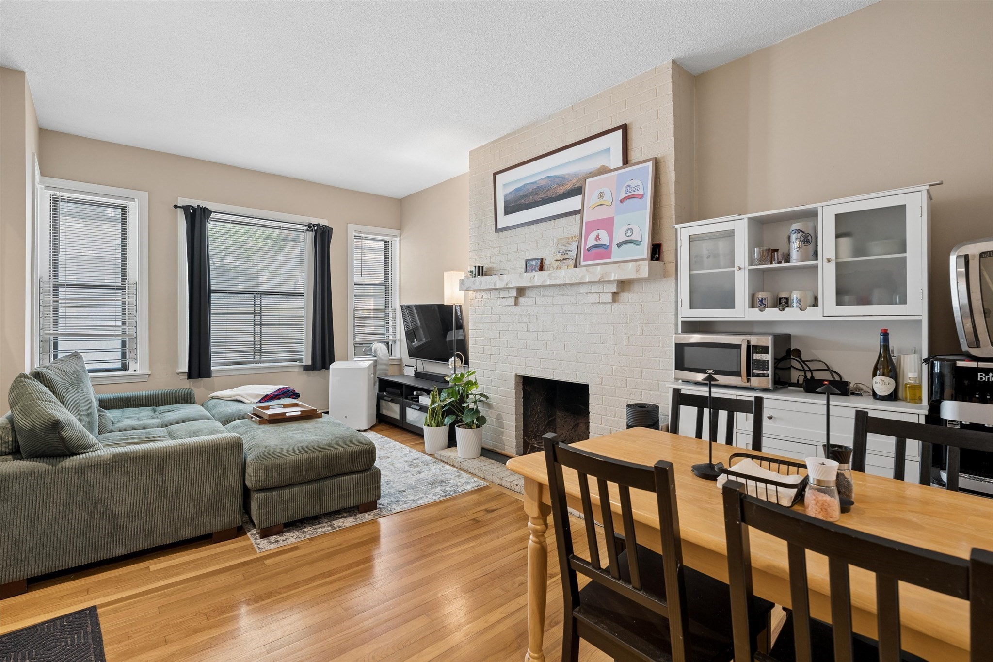 28 Edgerly Rd # 2 Property Photo 6
