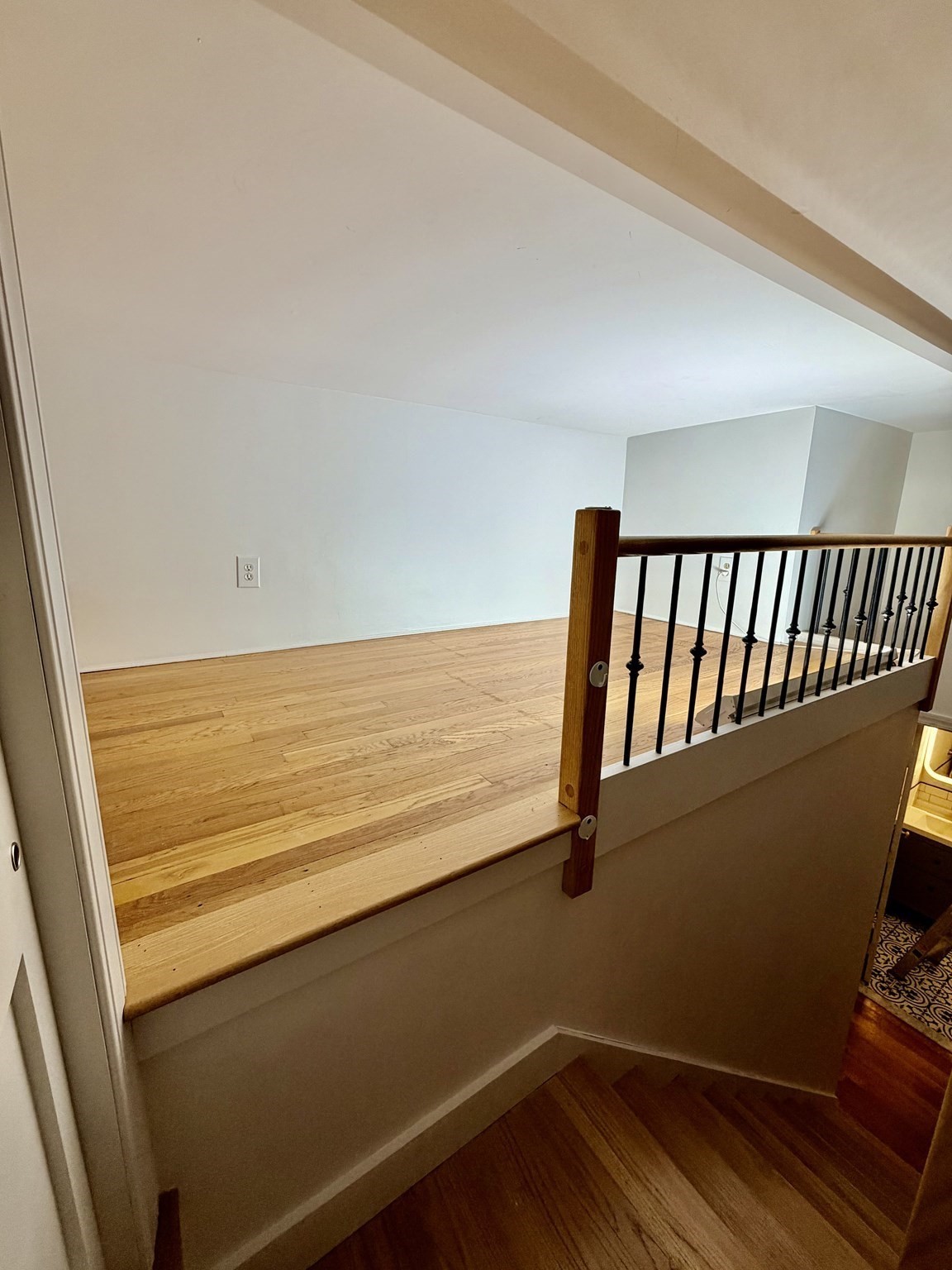 328 Dartmouth St # 8 Property Photo 6
