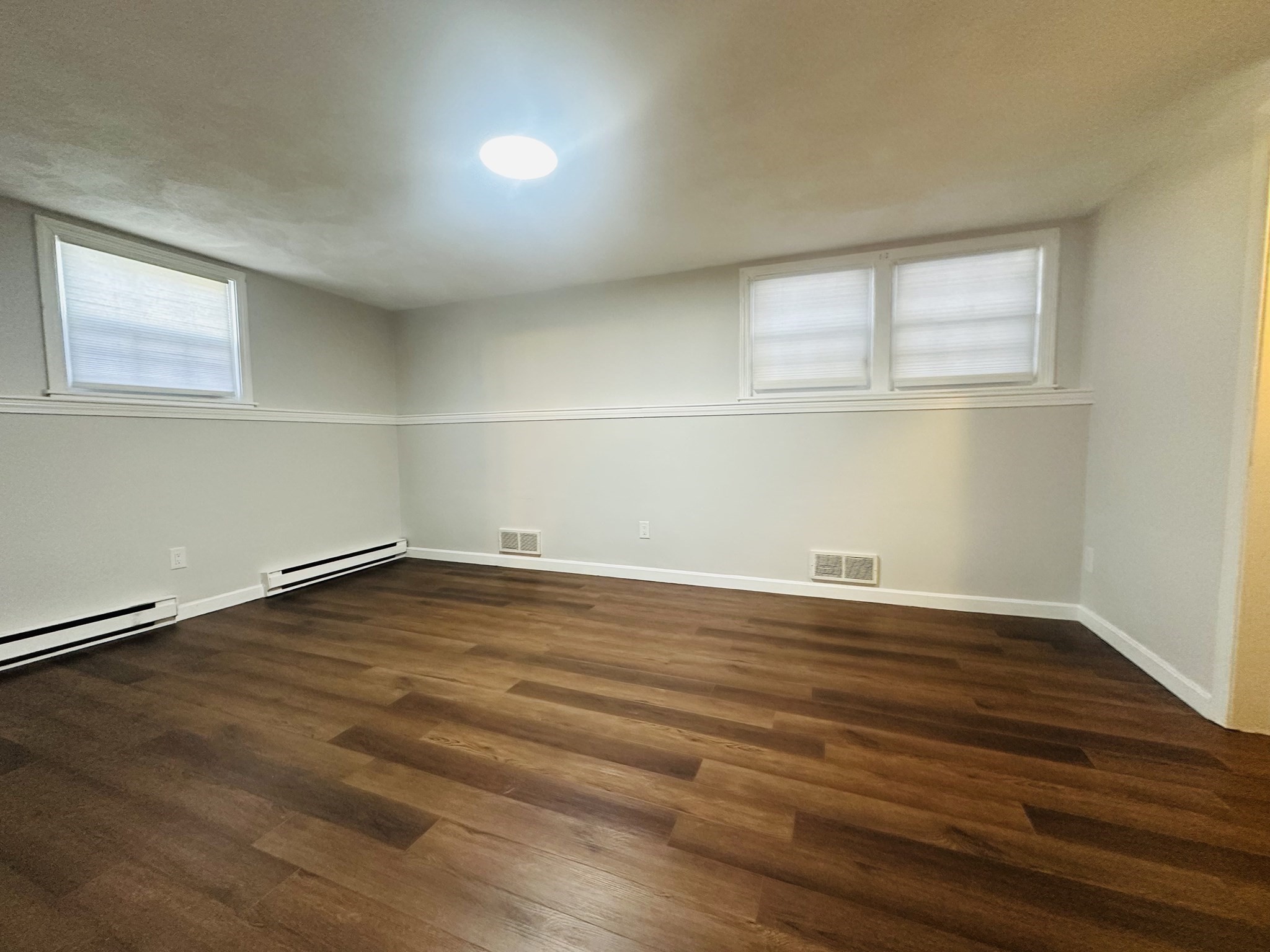 222 School St # 4 Property Photo 14
