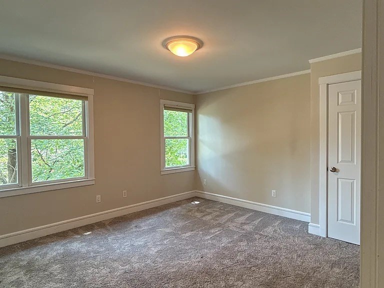 9 Sunny Knoll Ter Property Photo 17