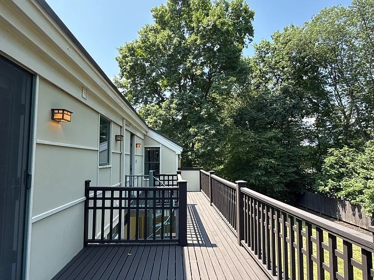 9 Sunny Knoll Ter Property Photo 28