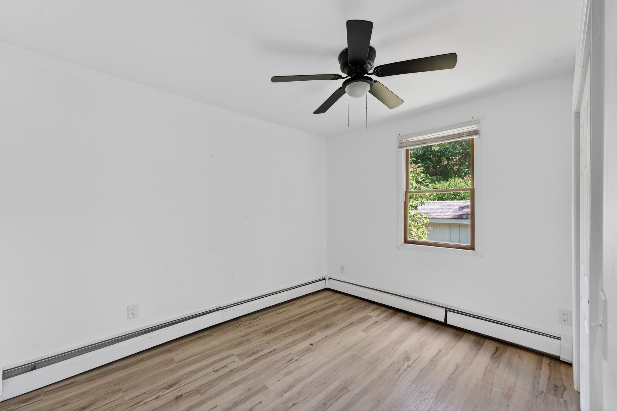 50 Lloyd Ave Property Photo 10