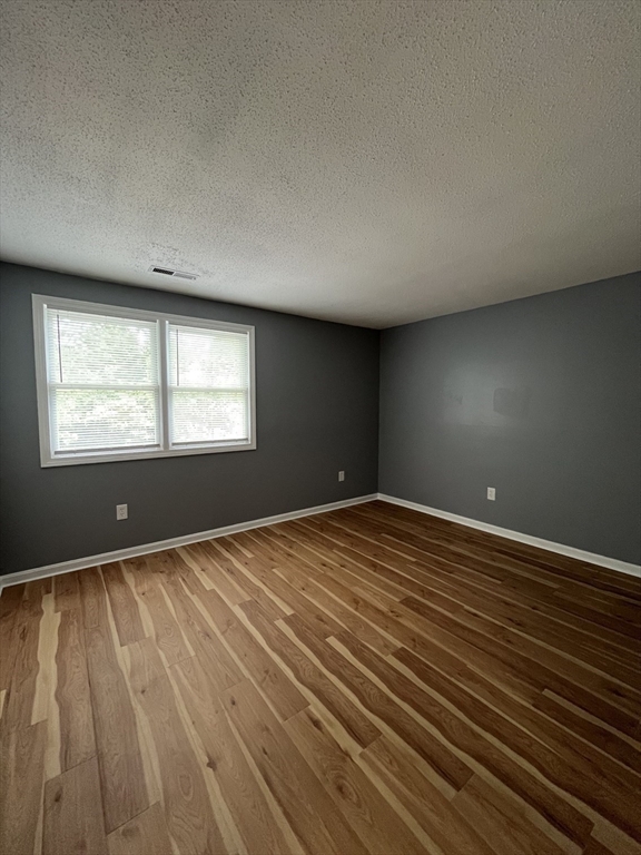 1261 Church # 35 Property Photo 6
