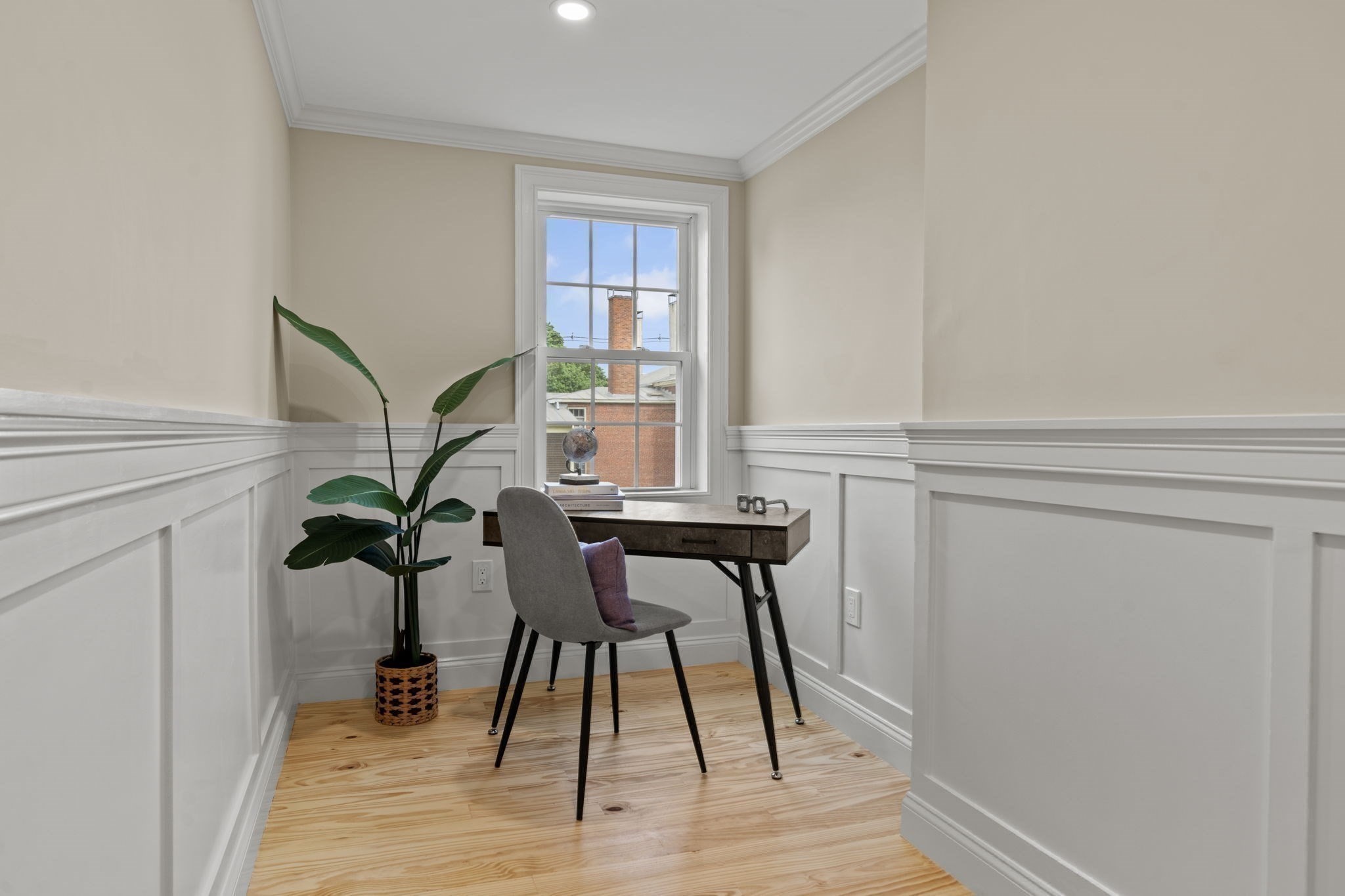 162 High St # B Property Photo 27