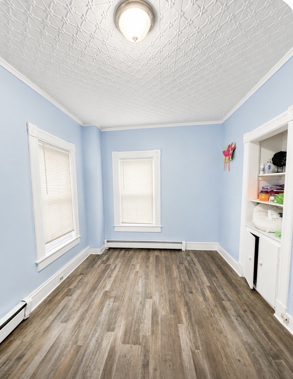 104 Alden St Property Photo 8