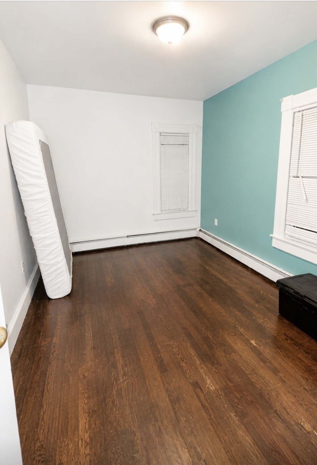 104 Alden St Property Photo 11