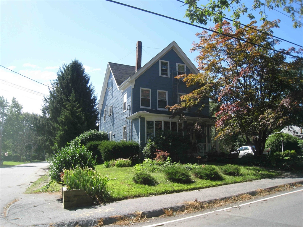 12 Pinehill Property Photo 1
