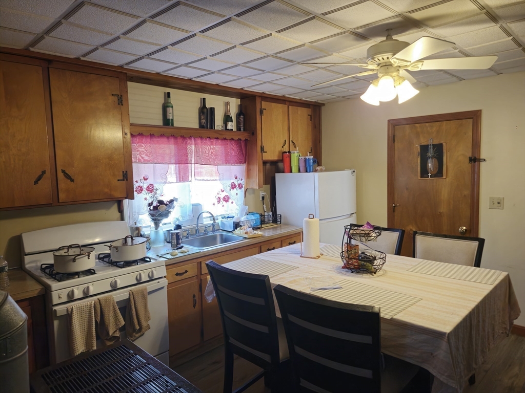 12 Pinehill Property Photo 19