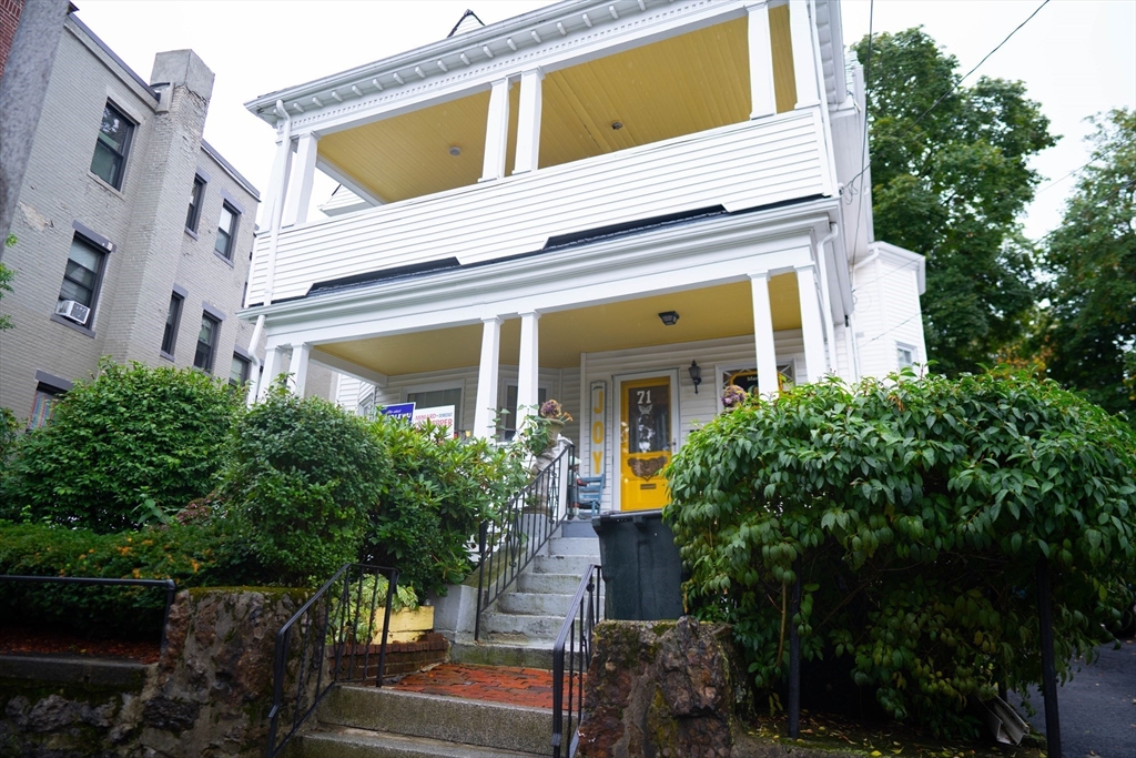 71 Townsend St Property Photo 1