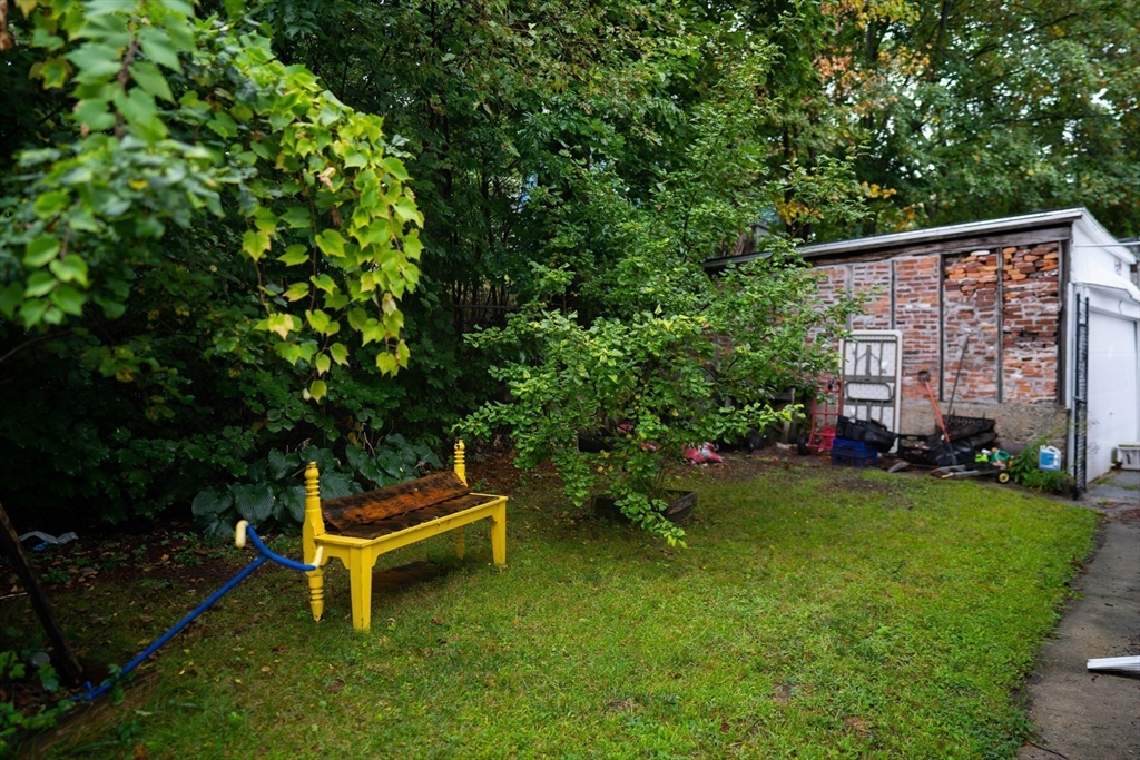 71 Townsend St Property Photo 3