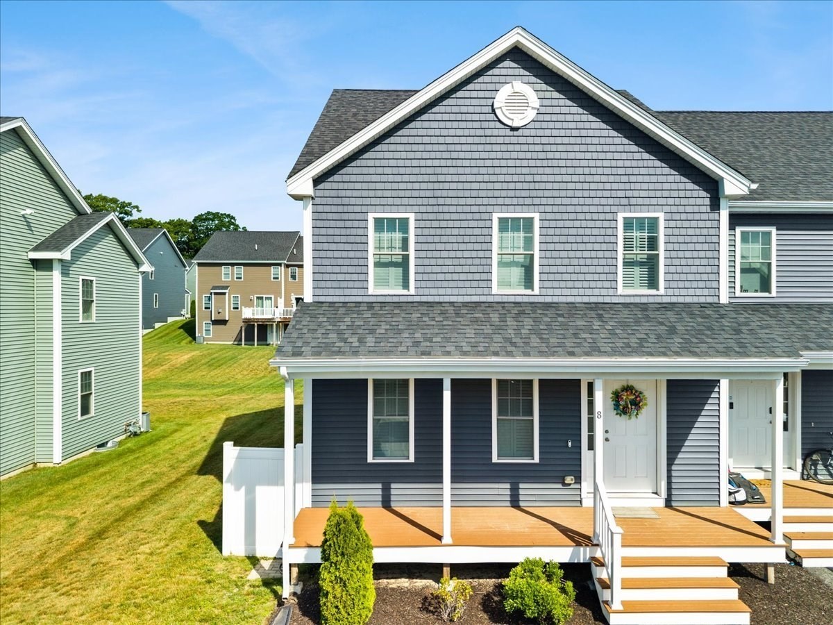 8 Bernards Way # 8 Property Photo 1