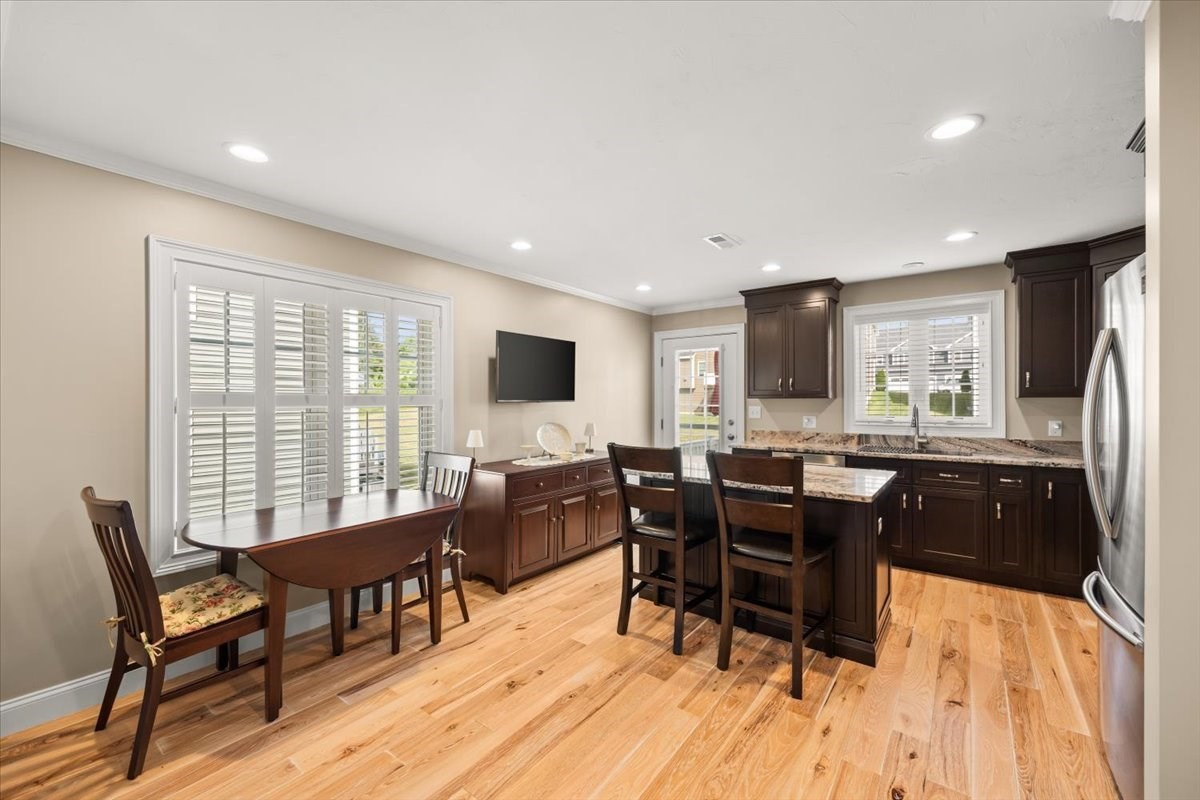 8 Bernards Way # 8 Property Photo 12