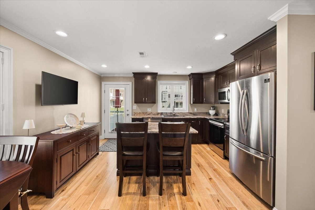 8 Bernards Way # 8 Property Photo 16