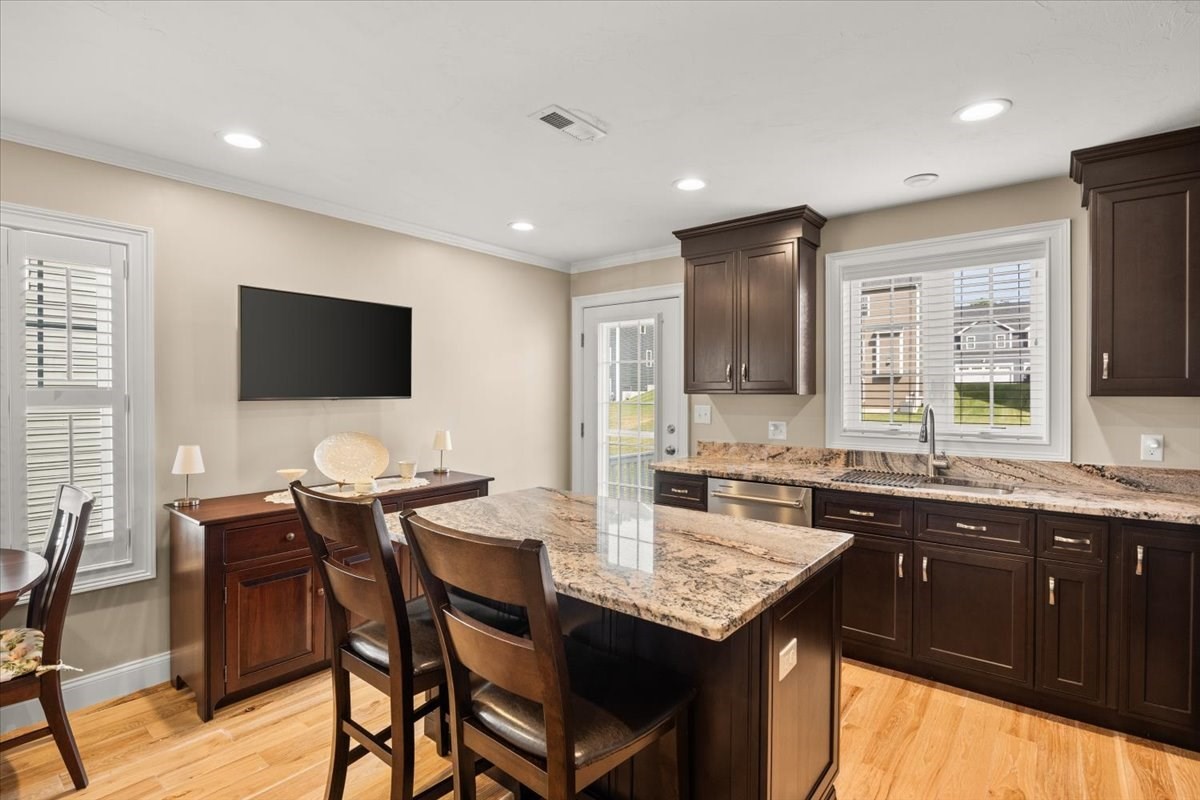 8 Bernards Way # 8 Property Photo 17