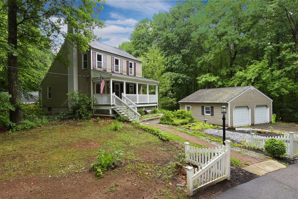 357 Barre Rd Property Photo 2