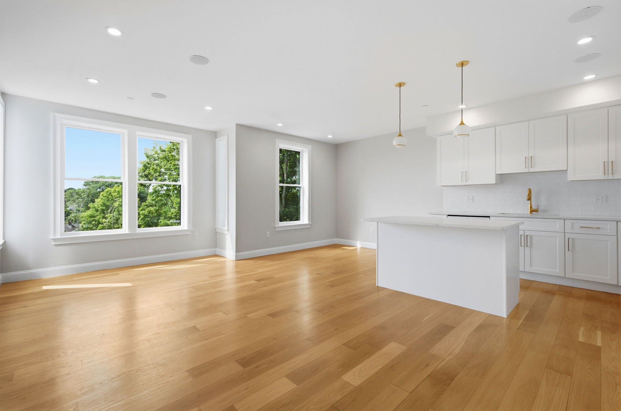 40 Westmoreland St # 8 Property Photo 1