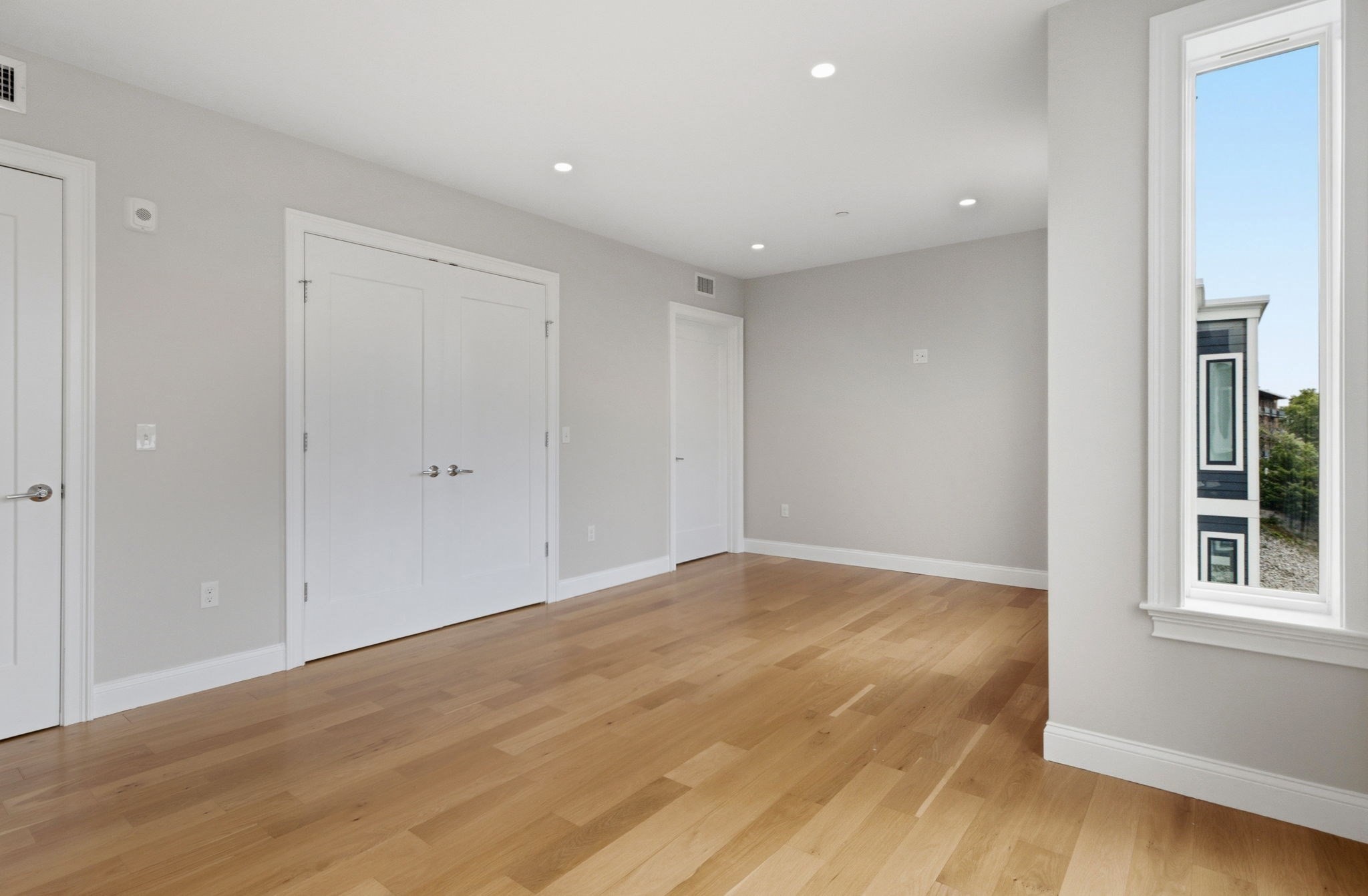 40 Westmoreland St # 8 Property Photo 13