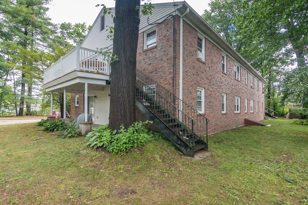 21 Turners Falls Rd Property Photo 2