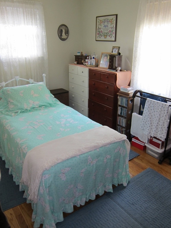 21 Turners Falls Rd Property Photo 14