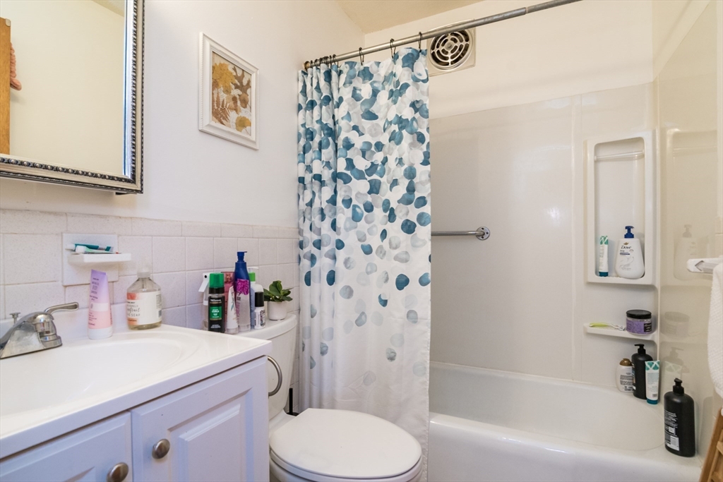 21 Turners Falls Rd Property Photo 17