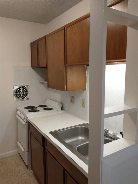 21 Turners Falls Rd Property Photo 21