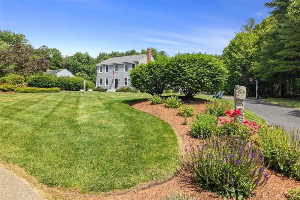 16 King Philip Path Property Photo 2