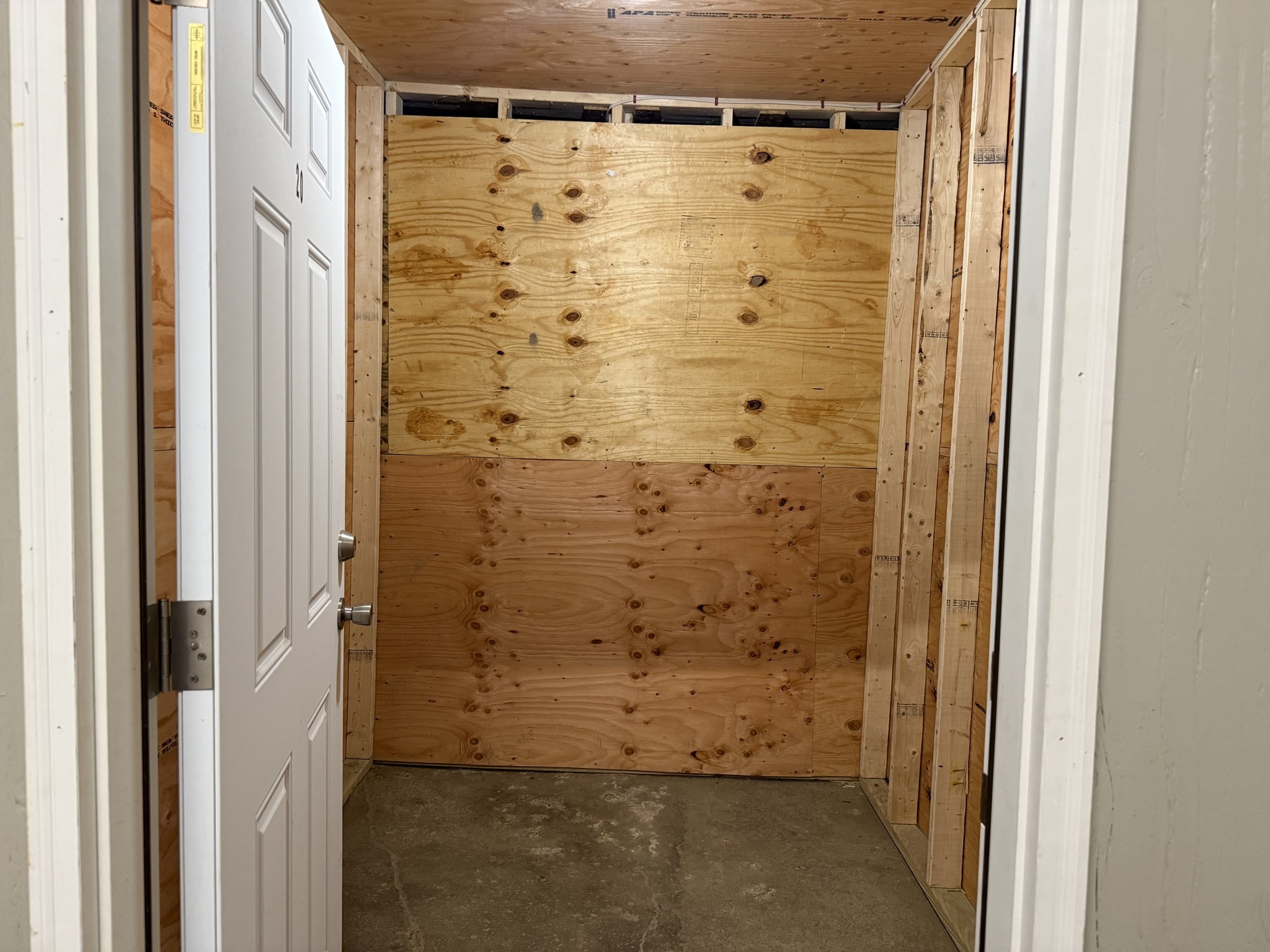 87 Tremont Street Property Photo 3