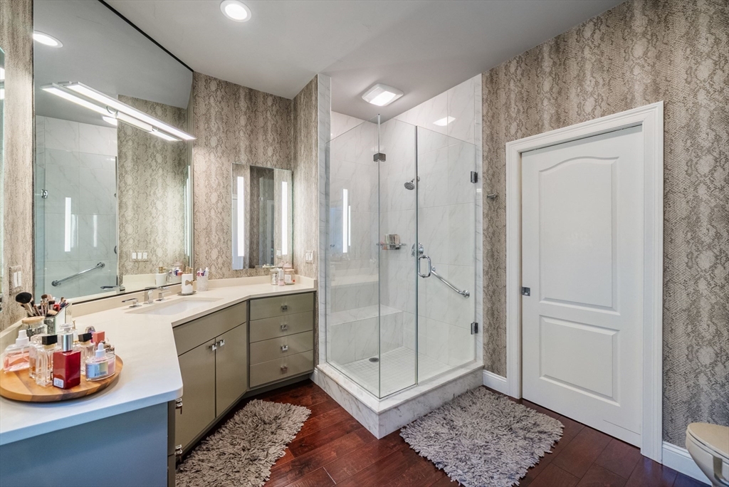 18 Southpoint Lane Property Photo 22