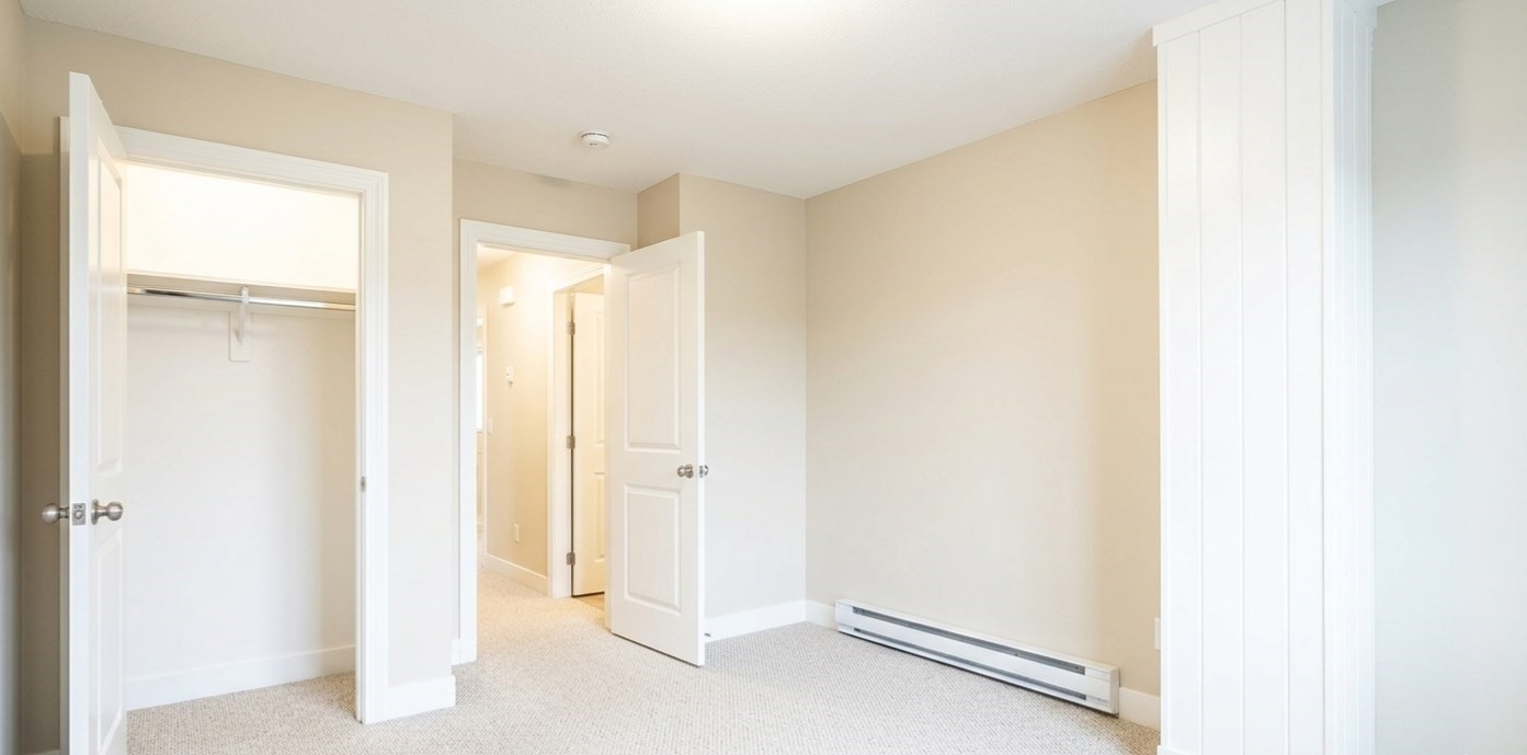 10 Winston Ct # 10 Property Photo 17