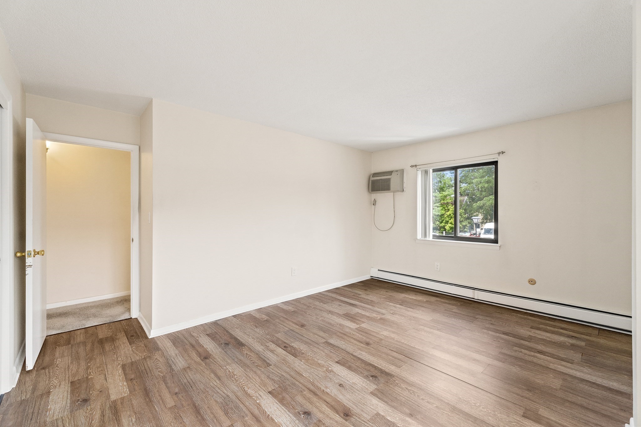 10 Williams Street # 20 Property Photo 6