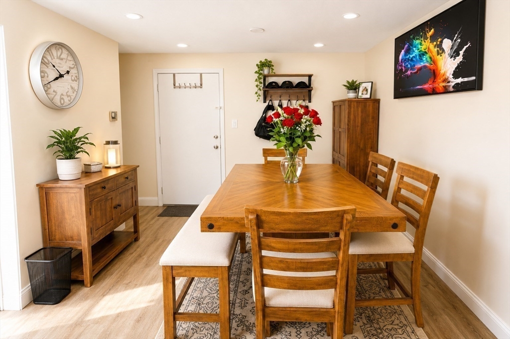 668 Robbins Ave # 3 Property Photo 6