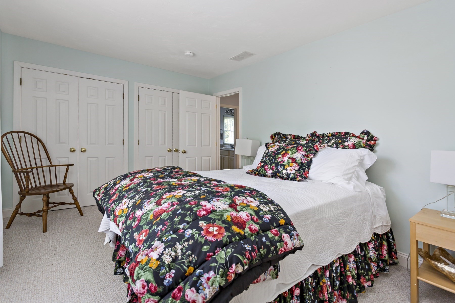 5 Mayfair Ct # 5 Property Photo 24