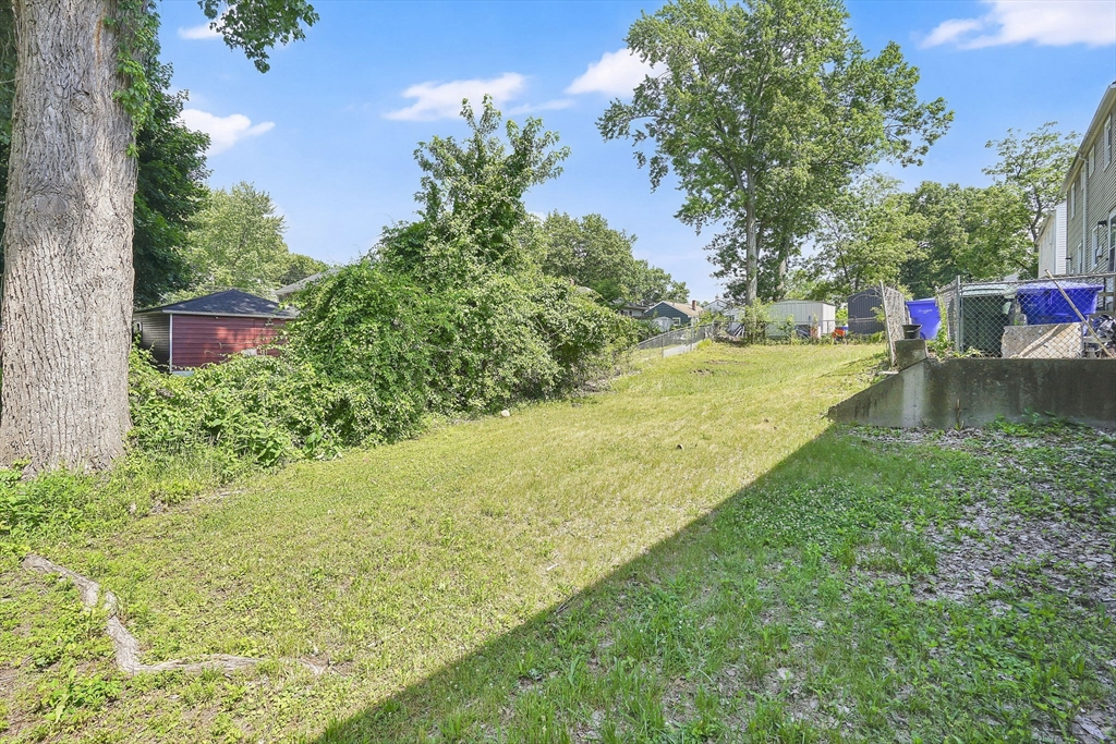 57-59 E Bay Path Ter Property Photo 7