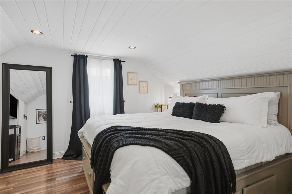 20 Stevens Street Property Photo 15
