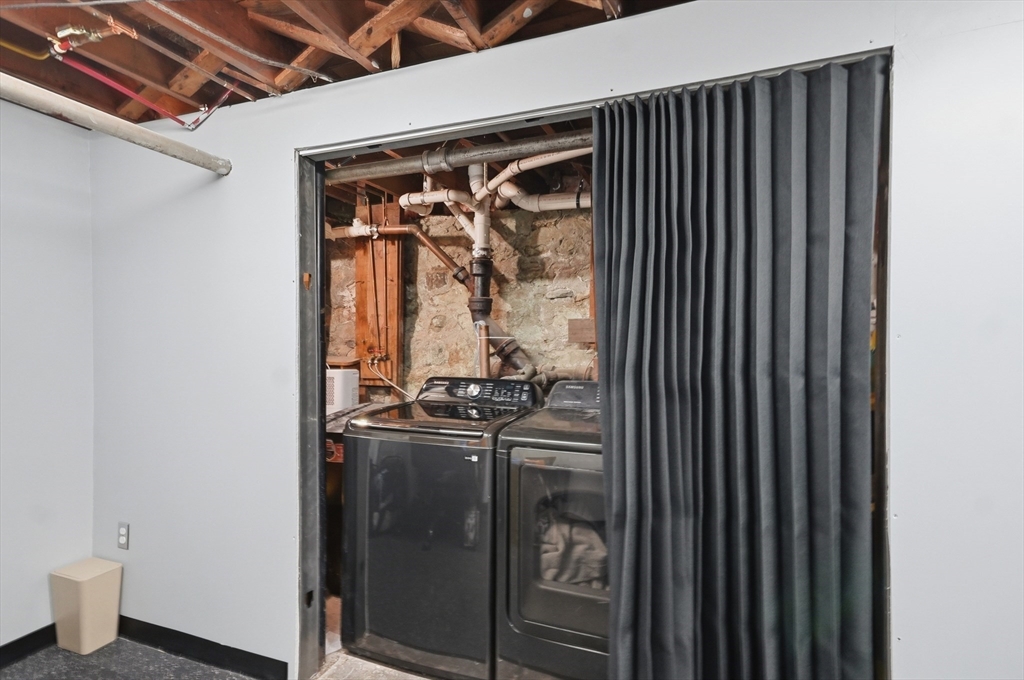 20 Stevens Street Property Photo 29