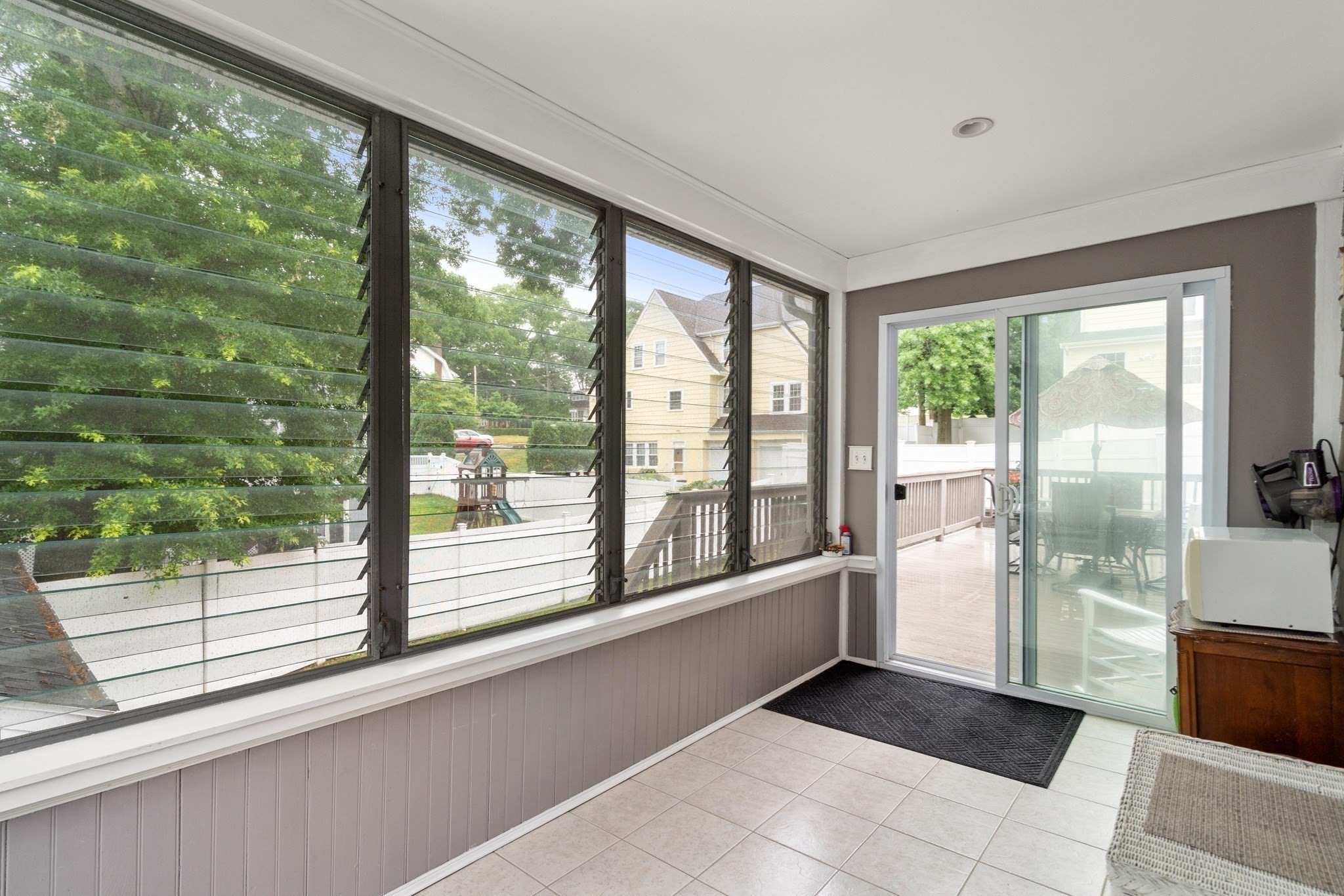 20 Rowe Street Property Photo 12