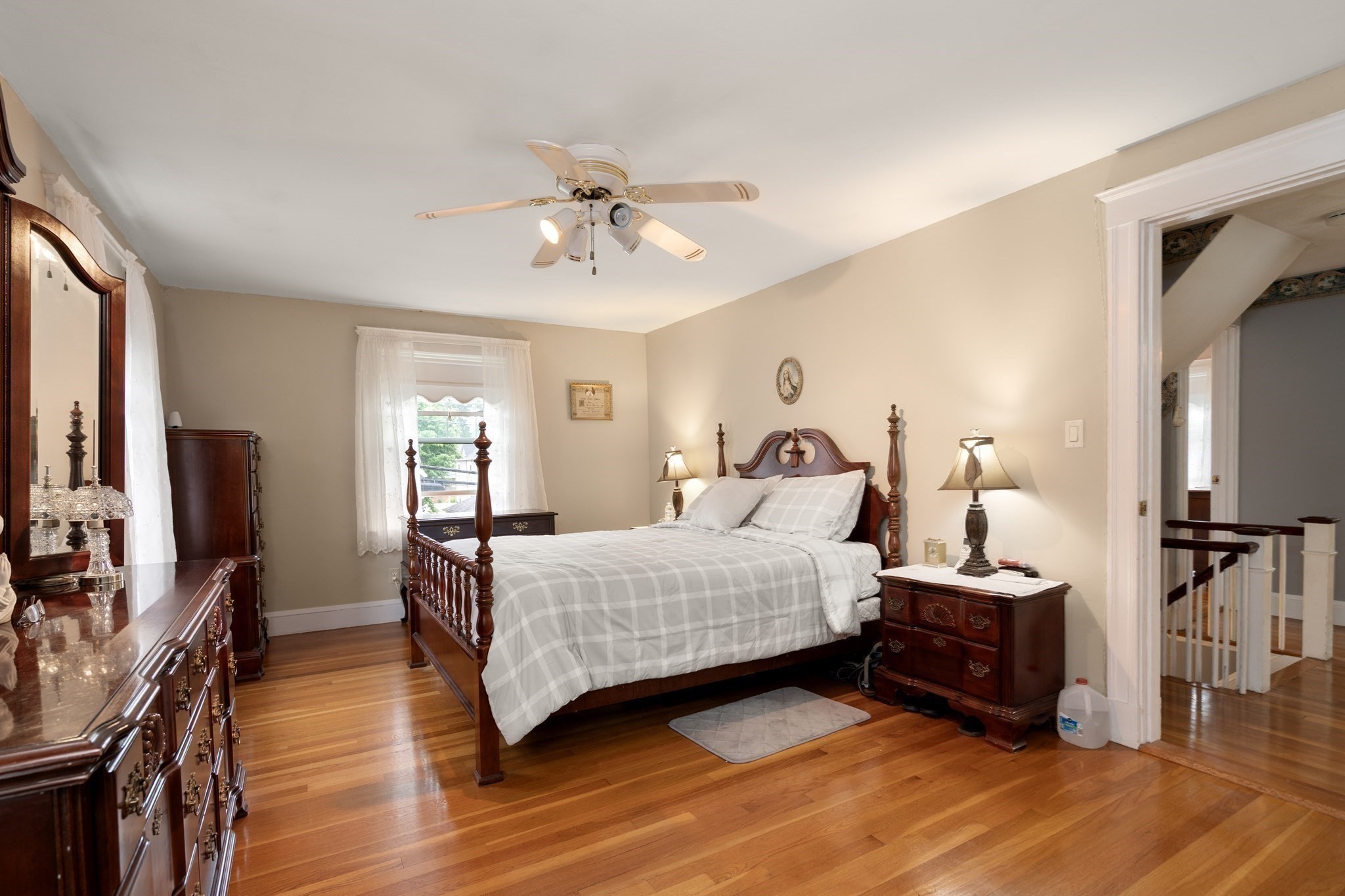 20 Rowe Street Property Photo 13