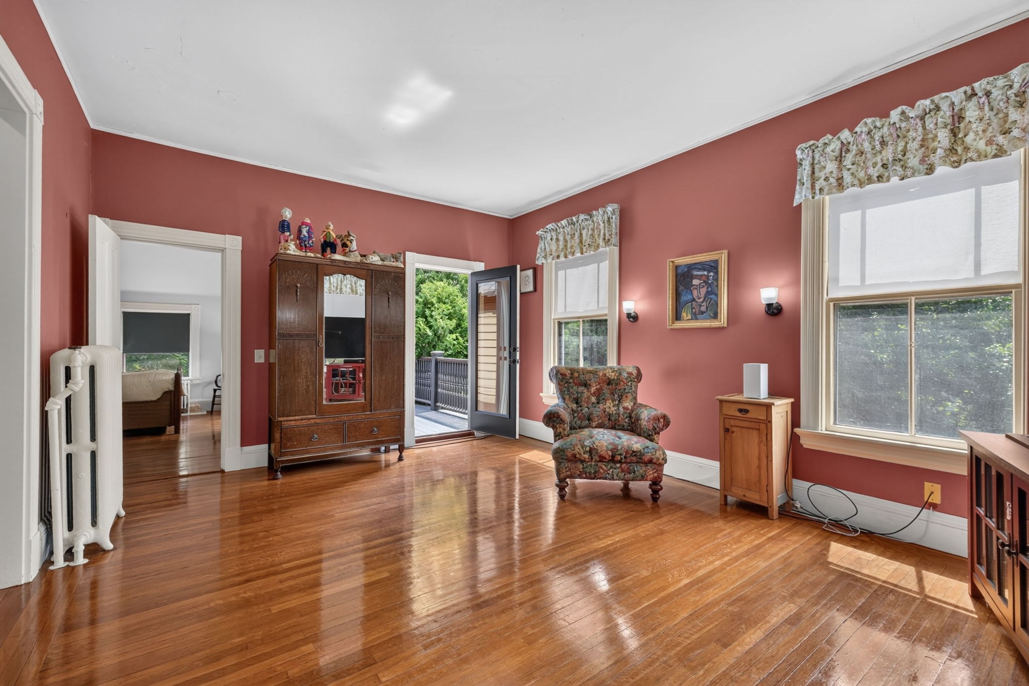 58 Summer St Property Photo 11
